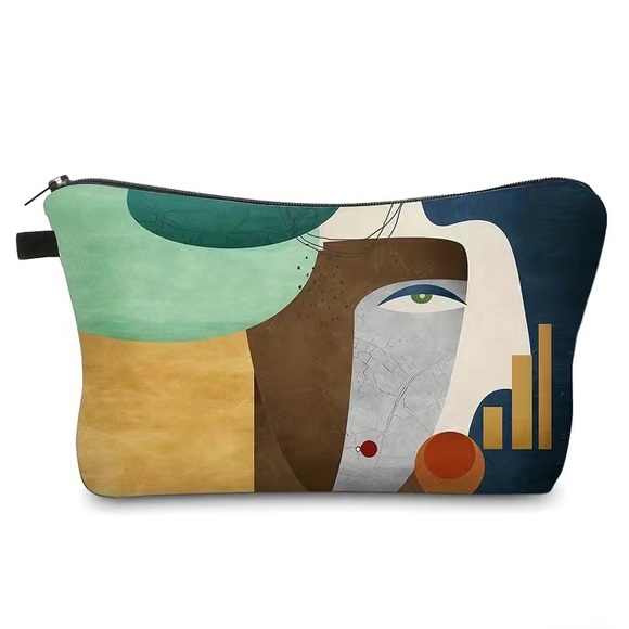 Cosmetic Bag Abstract Print NWT - Picture 5 of 6